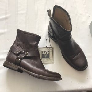 Frye Phillip Harness boots 8.5 M